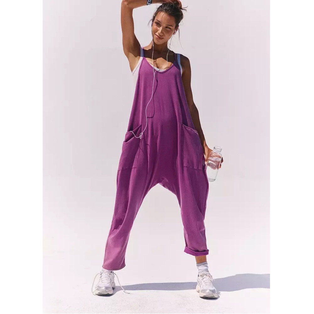 FINAL Price Drop💰⬇️ 
FP Movement Women’s Hot Shot Onesie NWT - Picture 7 of 10